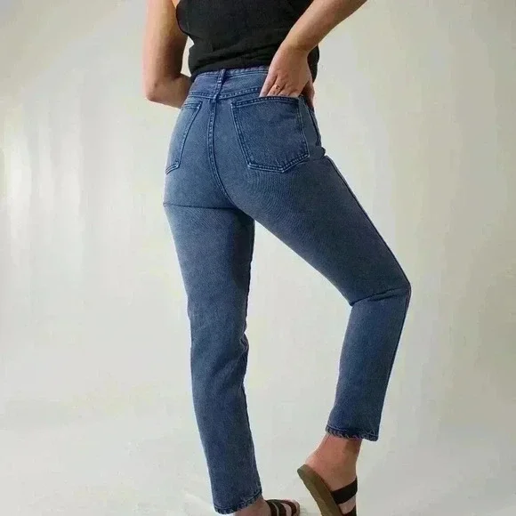 Vintage Rio High Waist Tapered Leg Mom Jeans - Picture 7 of 9